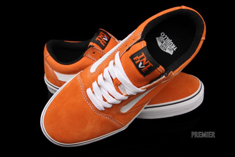 11_3_11tntorangeinsole 11 3 11tntorangeinsole