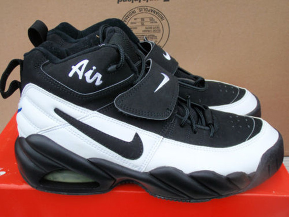 Nike Basketball Training 1990 s Vintage Listings on eBay SneakerNews