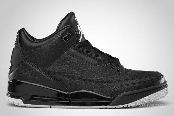 Following its collaboration with Jordan Brand back in 2017  Nike Jordan M  J Ess Poolside Short Retro Black Dark Concord Size 10 CT8013 - GmarShops  Marketplace - 005