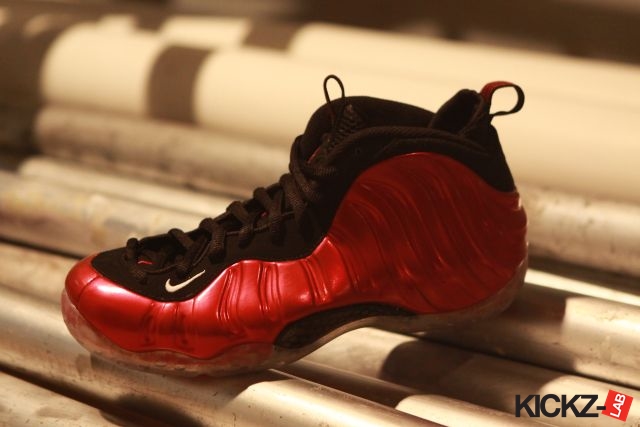 nike-air-foamposite-one-varsity-red-2 Nike Air Foamposite One Varsity Red 2