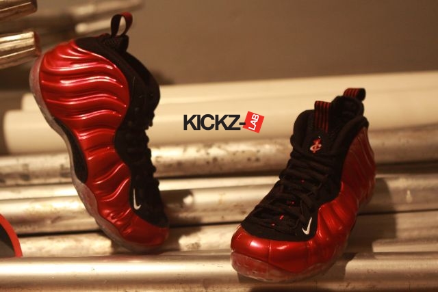 nike-air-foamposite-one-varsity-red-4 Nike Air Foamposite One Varsity Red 4
