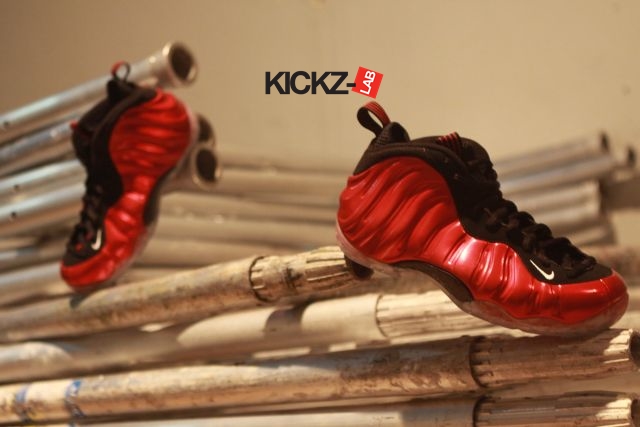 nike-air-foamposite-one-varsity-red-5 Nike Air Foamposite One Varsity Red 5