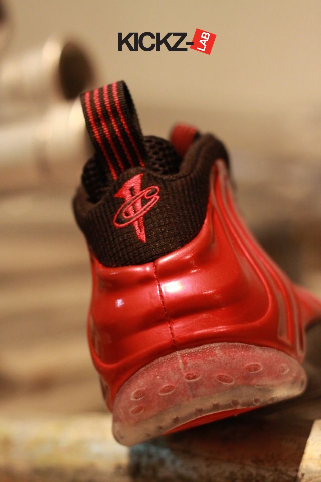 nike-air-foamposite-one-varsity-red-9 Nike Air Foamposite One Varsity Red 9