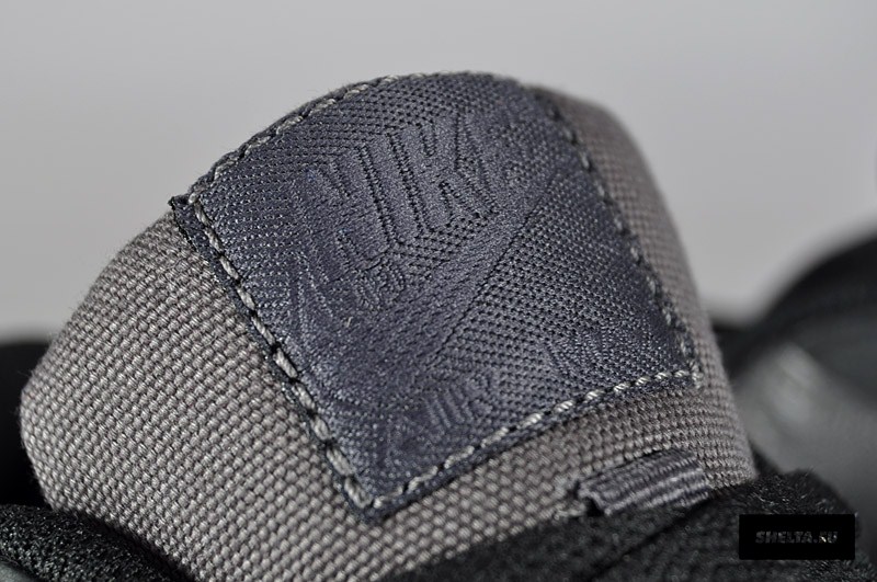 nike-air-max-90-midnight-fog-black-white-holiday-2011-6 Nike Air Max 90 Midnight Fog Black White Holiday 2011 6