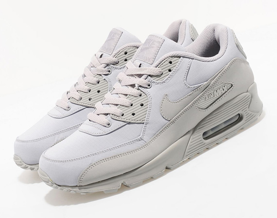 Nike Air Max 90 Ripstop Beige Size 04