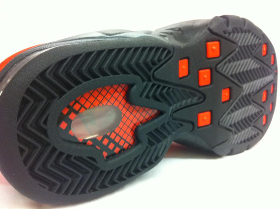 Nike Air Max Uptempo Max Orange Hoh Available 02