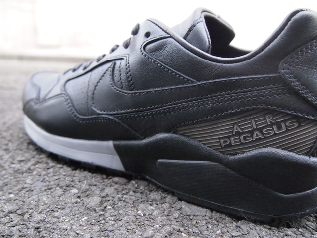 OLYMPUS DIGITAL CAMERA Nike Air Pegasus 92 Decon Quickstrike 11