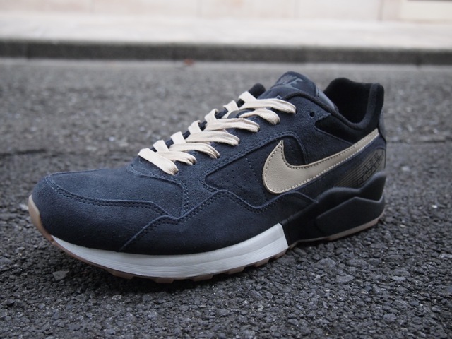 OLYMPUS DIGITAL CAMERA Nike Air Pegasus 92 Decon Quickstrike 31