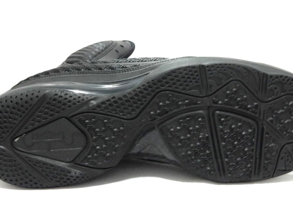 Nike Lebron 9 Blackout Available Early On Ebay 03