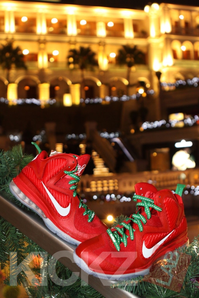 Nike Lebron 9 Christmas Day 3
