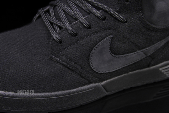 Nike SB P-Rod V Mid Premium 'Blackout' | Available