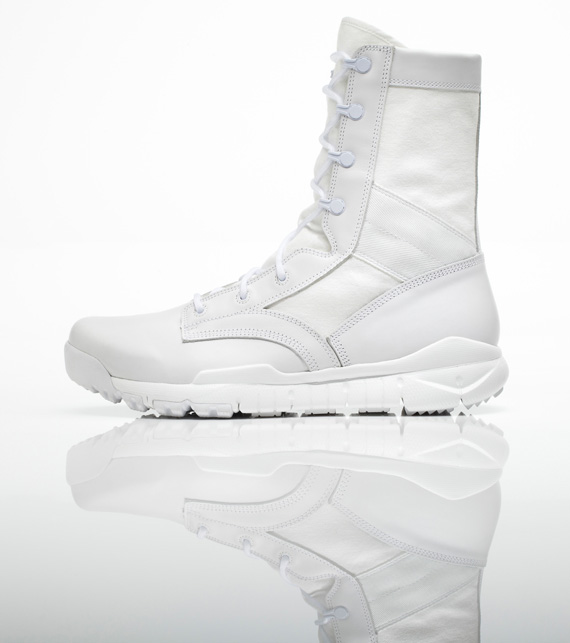 Nike SFB - Holiday 2011 Colorways 