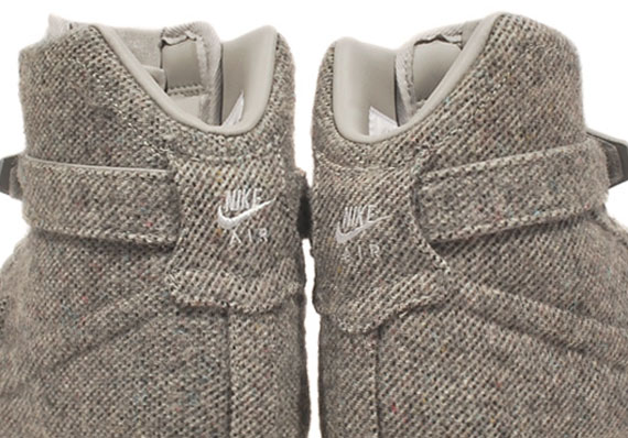 Nike Wmns Air Feather Vt Tweed
