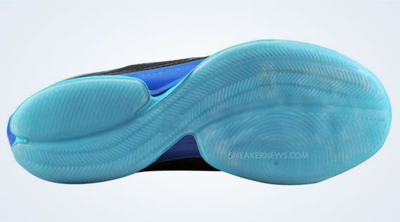 foso Desafortunadamente precio adidas Crazy Light - December 2011 Releases Available - SneakerNews.com