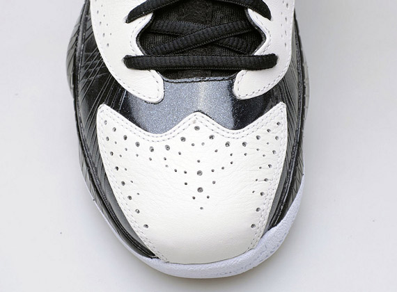 Air Jordan 2012 White Black Rewind