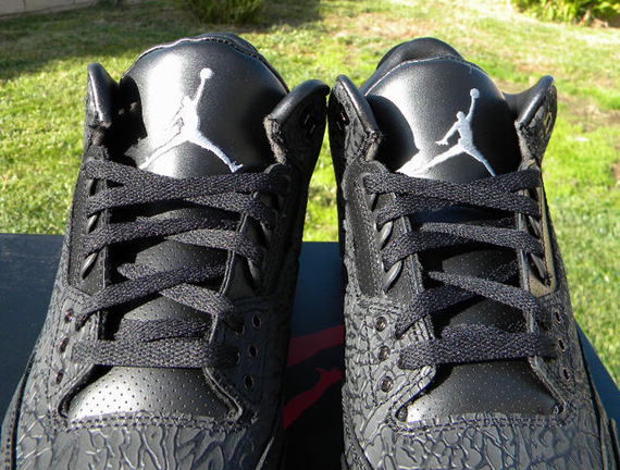 Air Jordan III 'Black Flip' - Release Reminder