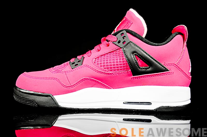 air-jordan-iv-gs-voltage-cherry-detailed-photos-02 Air Jordan Iv Gs Voltage Cherry Detailed Photos 02