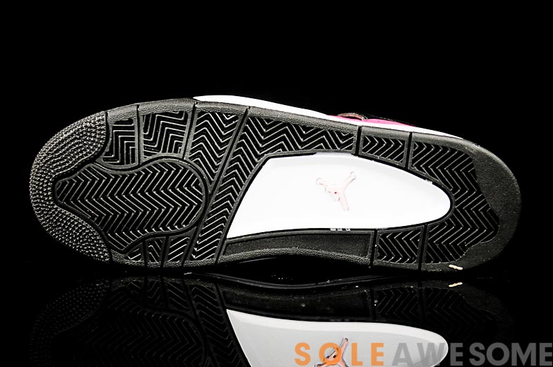 air-jordan-iv-gs-voltage-cherry-detailed-photos-05 Air Jordan Iv Gs Voltage Cherry Detailed Photos 05