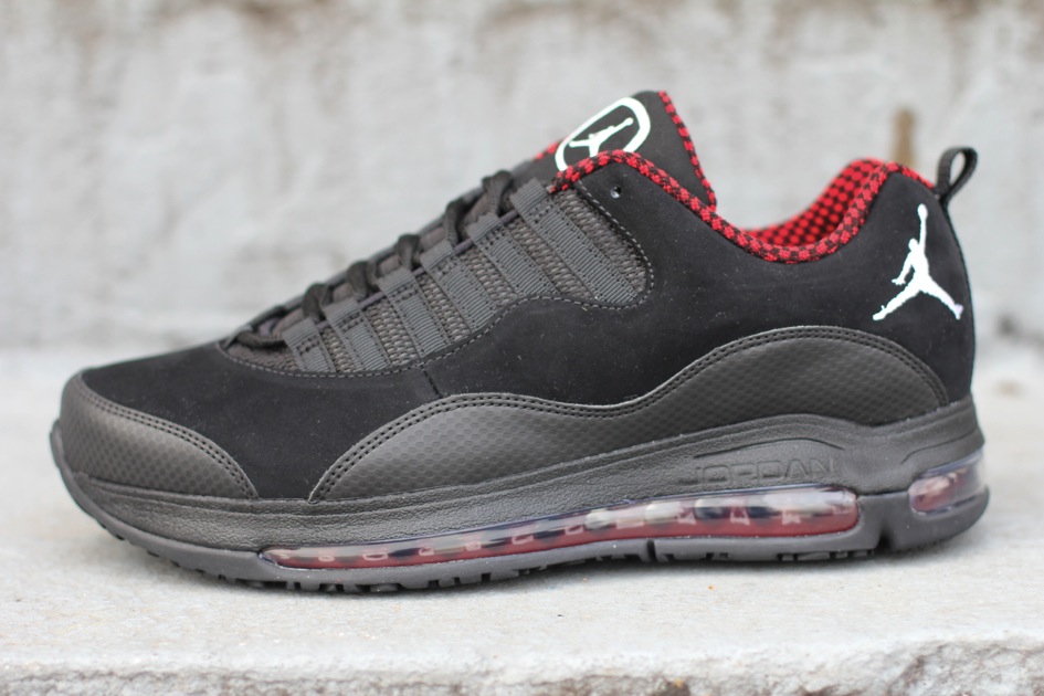 Jordan Cmft Max Air 10 Black White Vred 01