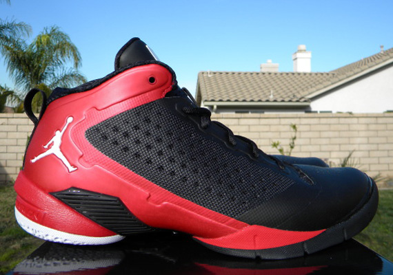 Jordan Fly Wade 2 - Release Reminder - SneakerNews.com