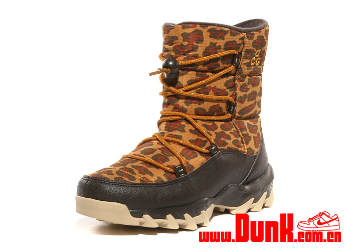 Nike Acg Wmns Grassy Short Boot Baroque Brown Bronze Saddle Brown 2