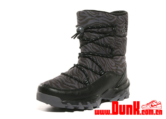 Nike Acg Wmns Grassy Short Boot Black Dark Grey 2