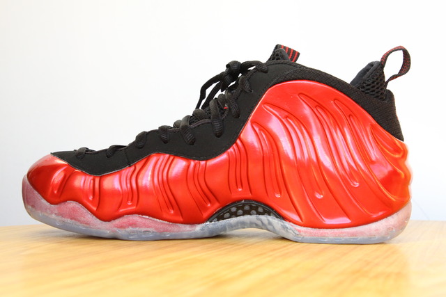 Nike Air Foamposite One Metallic Red 3