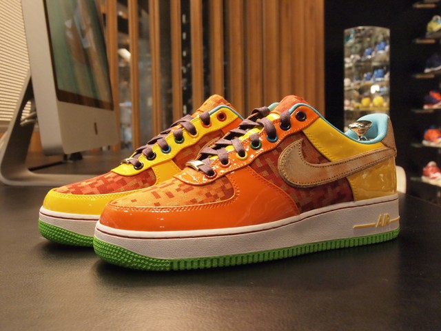 OLYMPUS DIGITAL CAMERA Nike Air Force 1 Bespoke Hdpn 2