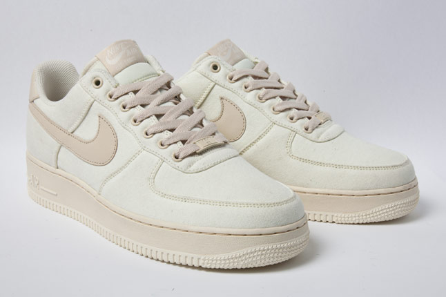 nike-air-force-1-low-canvas-cashmere-3 Nike Air Force 1 Low Canvas Cashmere 3
