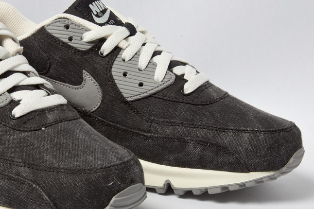 nike-air-max-90-black-canvas-4 Nike Air Max 90 Black Canvas 4