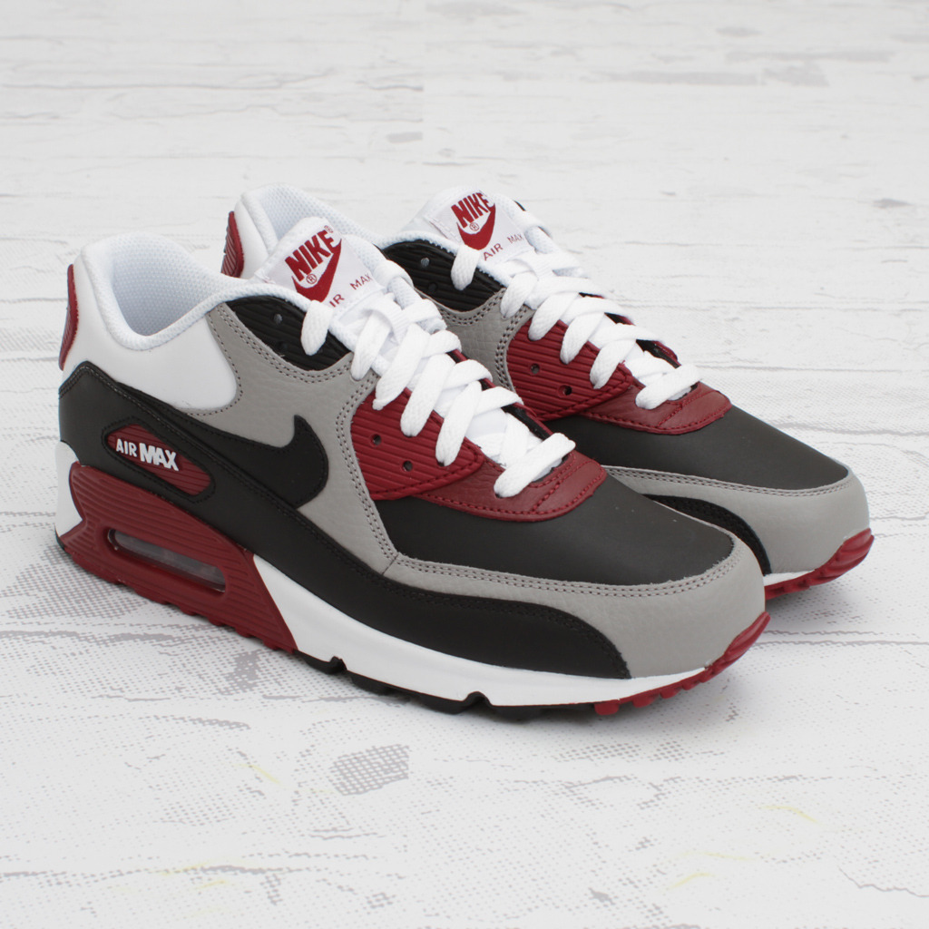 Nike Air Max 90 Neutral Grey Team Red 02