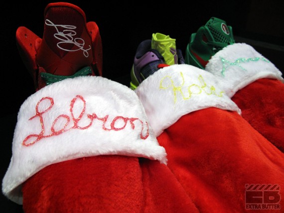 Nike Basketball Christmas 2011 Quickstrikes @ Extra Butter