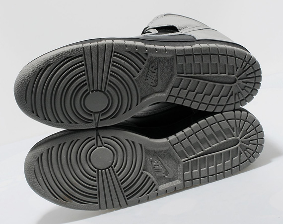 Nike Dunk High Black Medium Grey Size 1