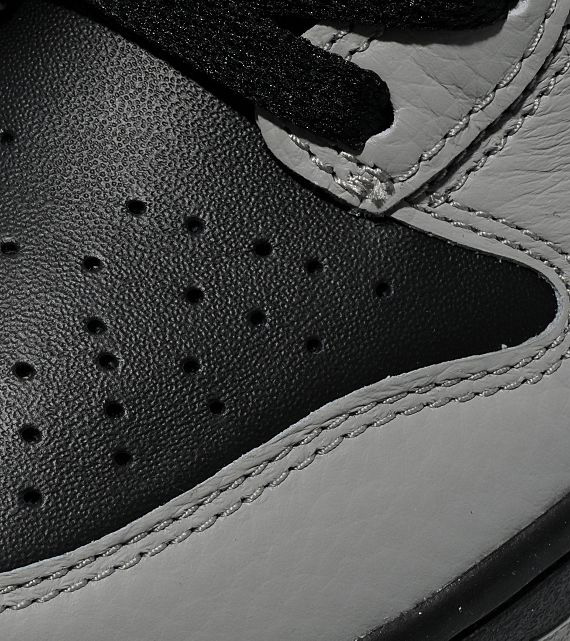 Nike Dunk High Black Medium Grey Size 2