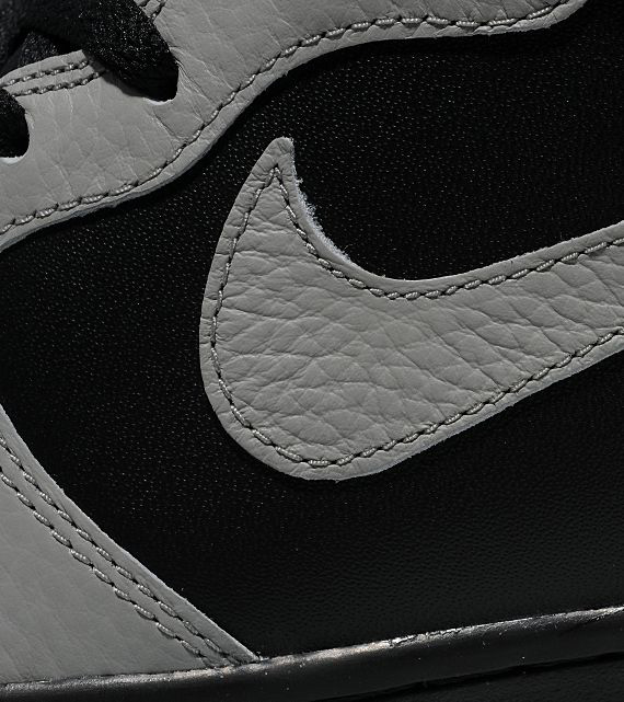 Nike Dunk High Black Medium Grey Size 3