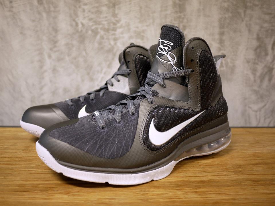nike-lebron-9-cool-grey-new-images-01 Nike Lebron 9 Cool Grey New Images 01