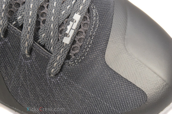 Nike LeBron 9 'Cool Grey' - New Photos - SneakerNews.com