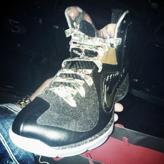 Nike Lebron 9 Watch The Throne New Images 3