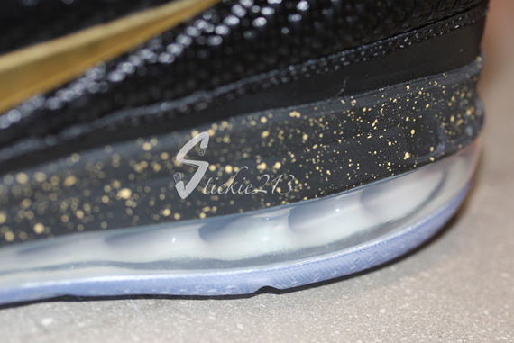 Nike Lebron 9 Watch The Throne Pe Detailed Images 2