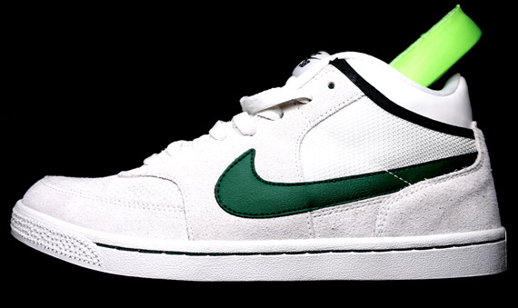 nike challenge court shoes