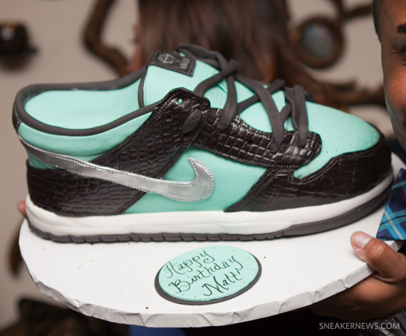 Nike Sb Dunk Low Tiffany Sneaker Cake 4