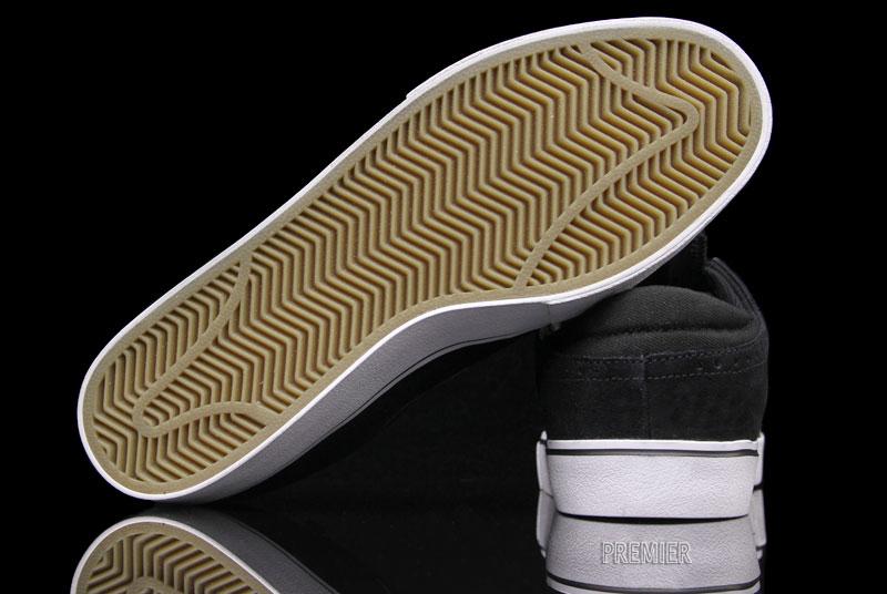 Nike Sb Team Edition Se Black Swan Gum 3