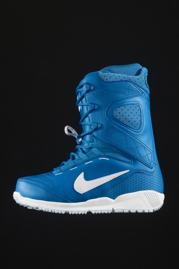 Nike Snowboarding Ho 2011 6