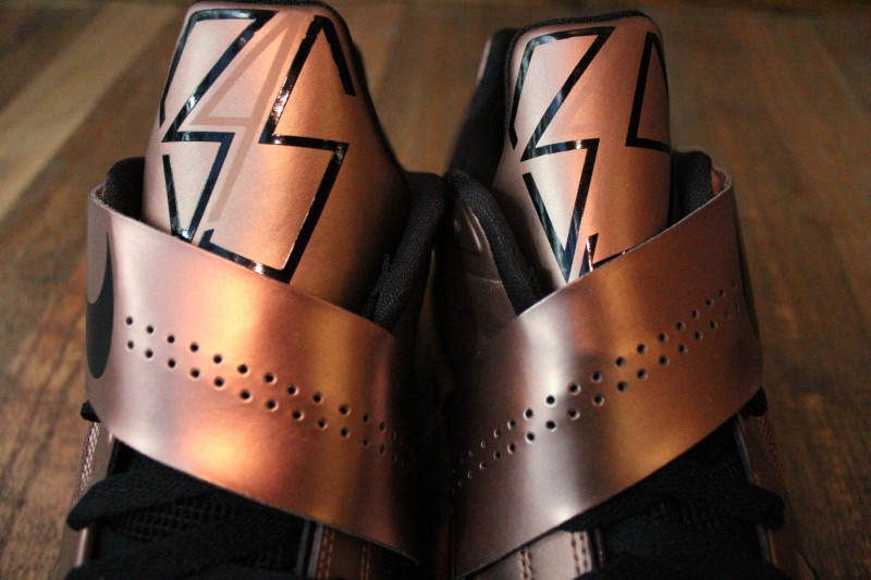 Nike Zoom Kd Iv Metallic Bronze 03