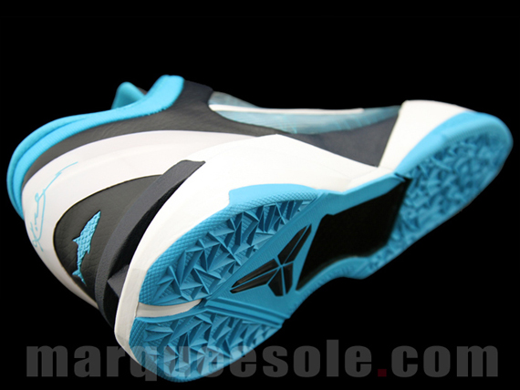 Nike Zoom Kobe 7 Shark 7