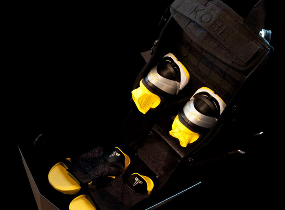 Nike Zoom Kobe VII System Supreme Backpack