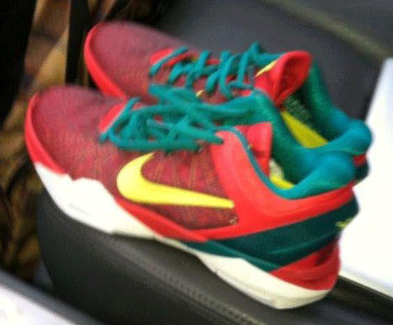 Nike Zoom Kobe VII - Red - Green 