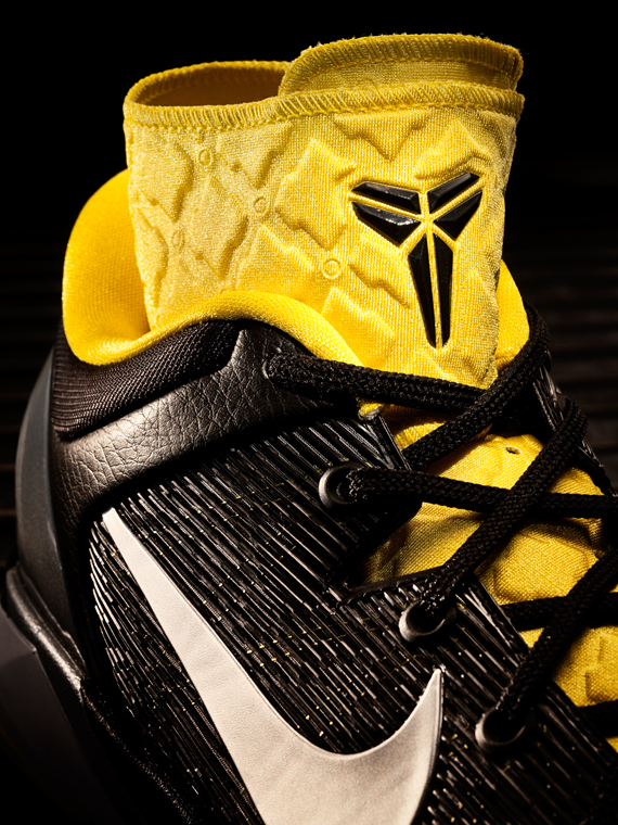 Nike Zoom Kobe VII System Supreme - Black - Yellow ...