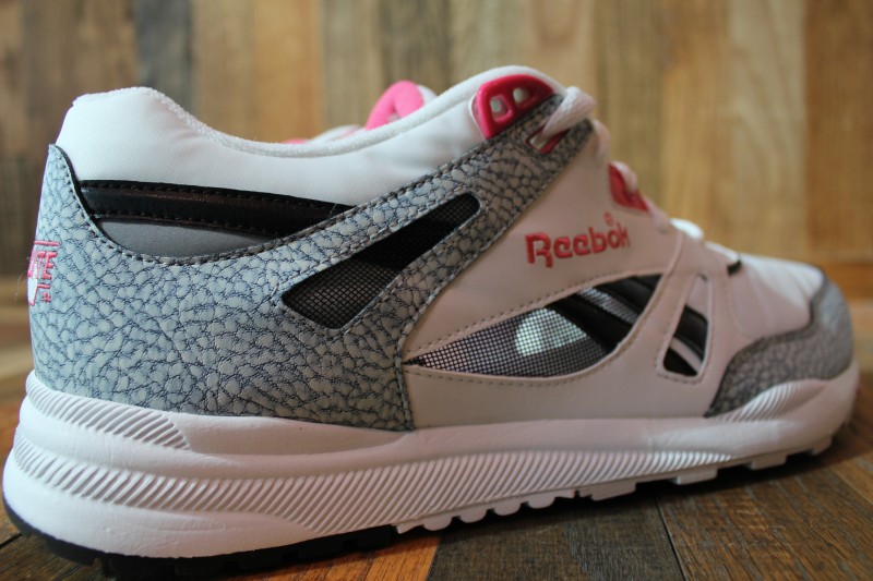 Reebok Ventilator White Black Pink 02