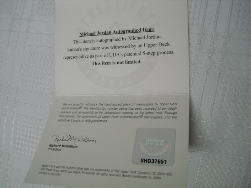 air-jordan-1-1994-retro-white-black-red-autographed-27 Air Jordan 1 1994 Retro White Black Red Autographed 27